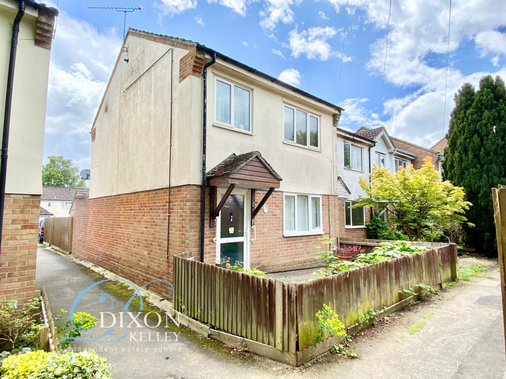 Main image of property: Foxes Close, Verwood, Dorset
