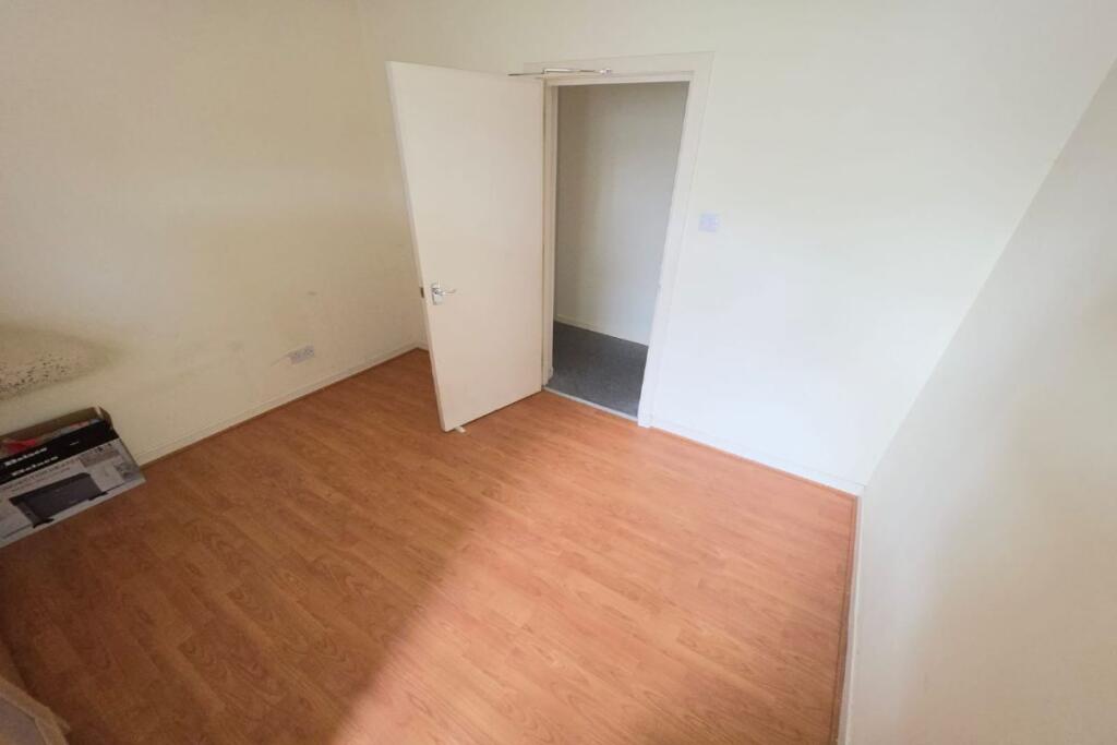 Apartment in Aberdeen - More