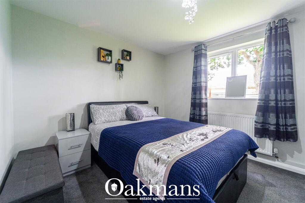Kenilworth Close, Redditch, Worcestershire, B97 – další