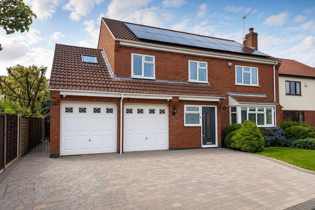 Main image of property: Milby Drive, Nuneaton, CV11 6UL