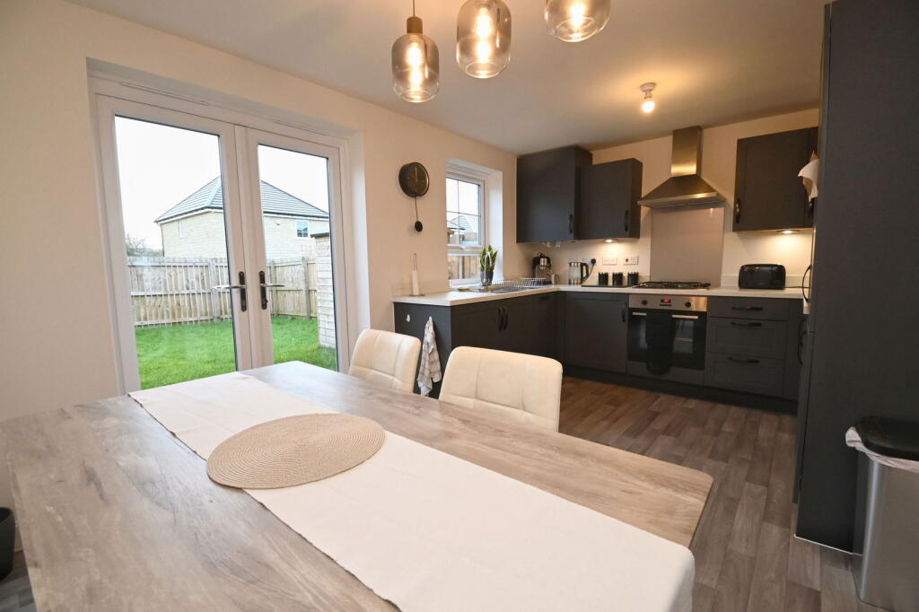 Castle Garden Street , Penistone, S36 8BD - View 3