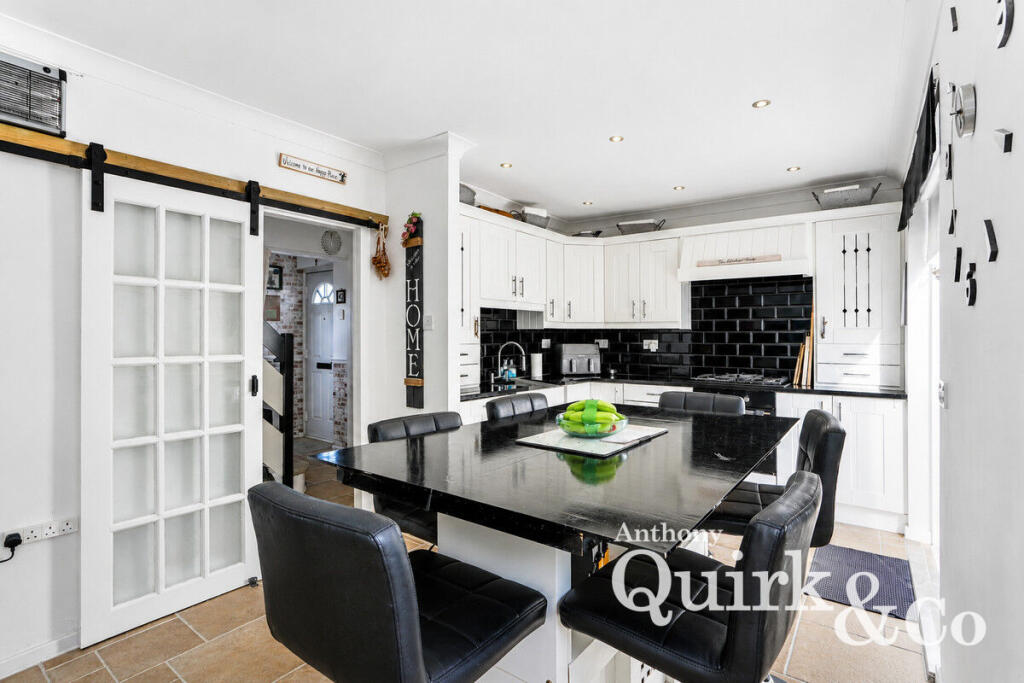 House in Corringham, Essex - View 5