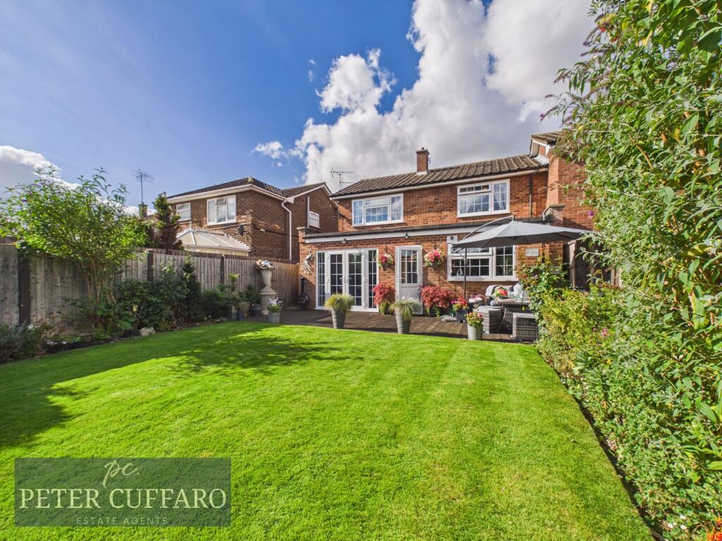 House in Epping Forest, Roydon - View 4