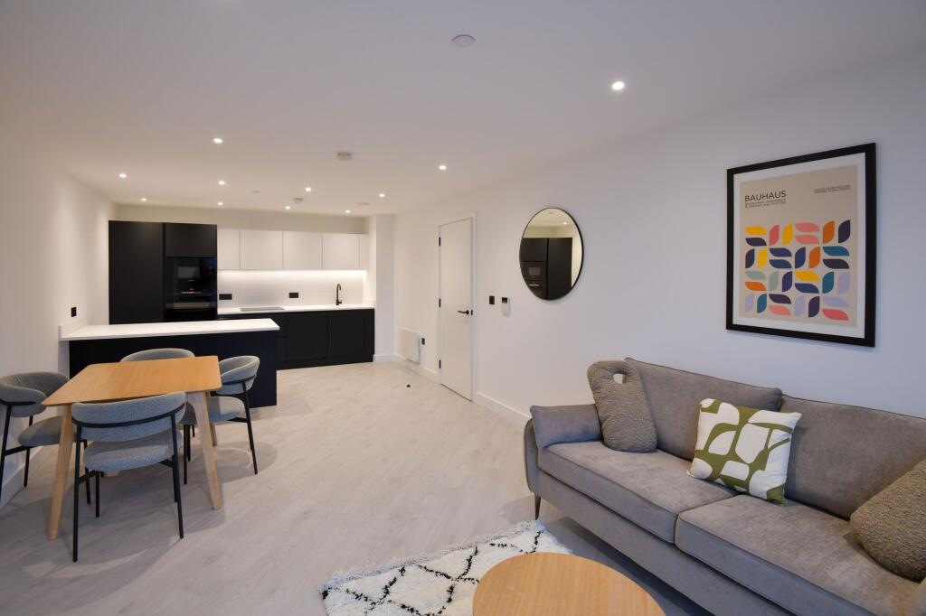 Main image of property: Vista River Gardens, 1 Trinity Way, M3