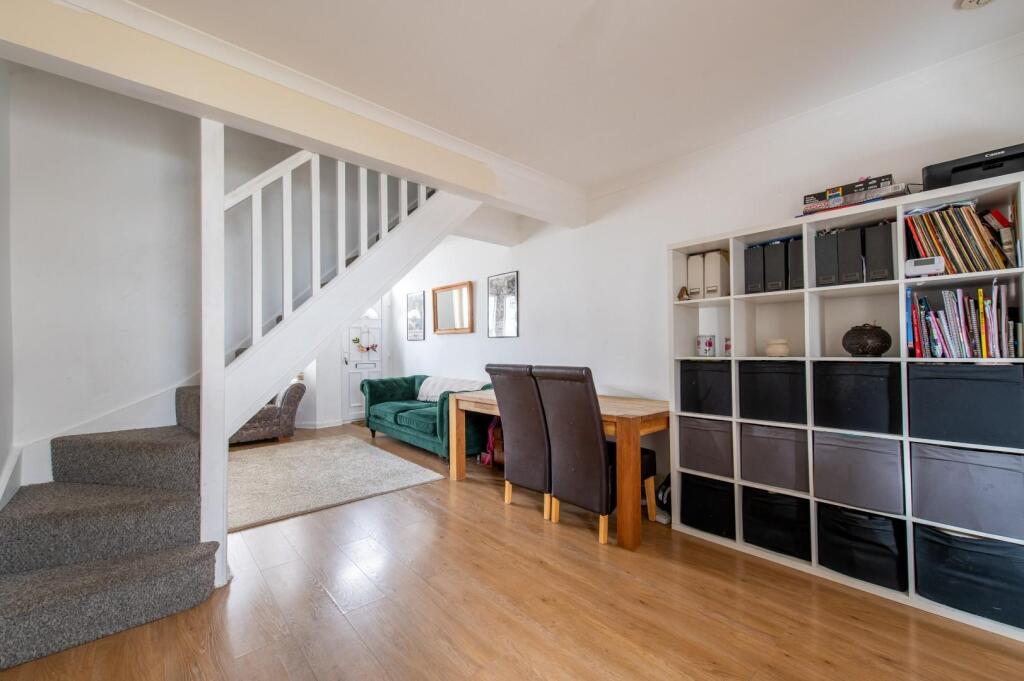 Milton Road, Swanscombe - View 3