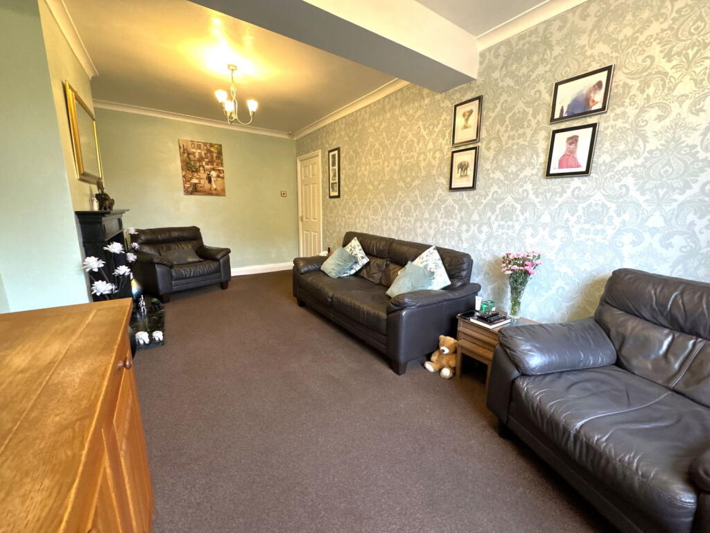 Ashbourne Avenue, Cheadle photo 4