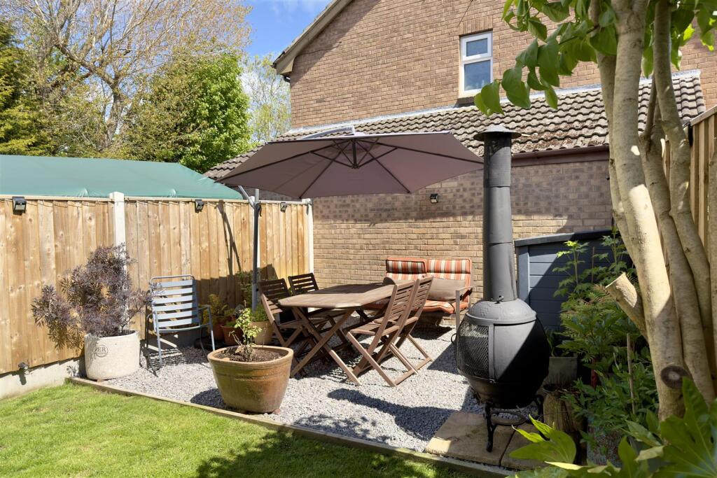 Amiens Close, Darlington, DL3 0UL - View 4
