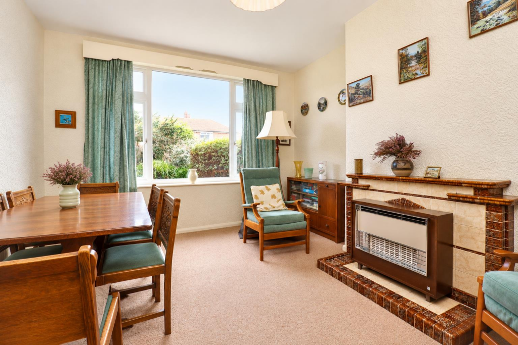 House in Stockton-on-Tees, Fairfield - View 4