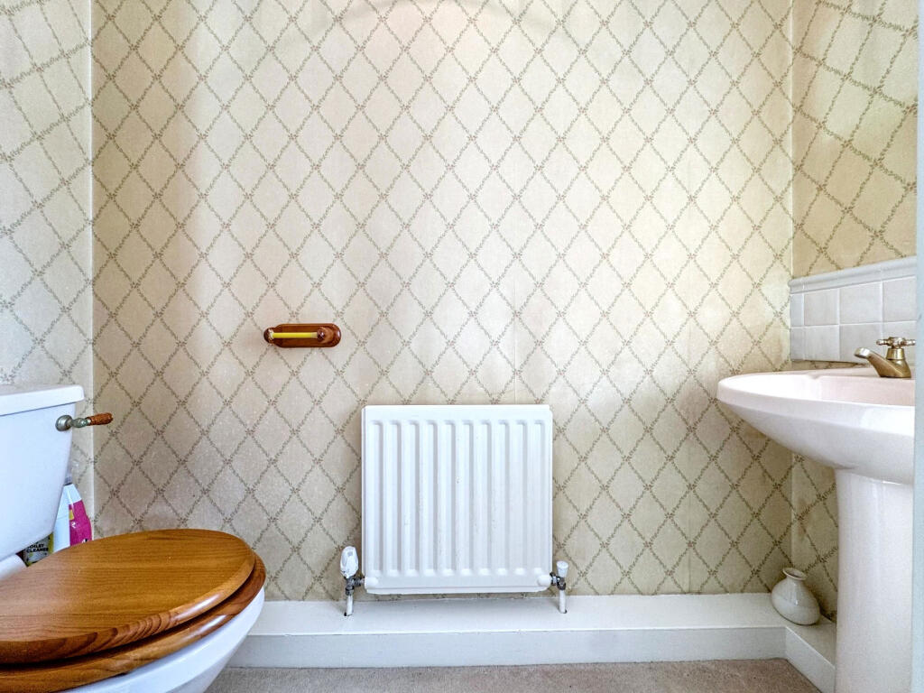 House in South Tyneside, North East - More
