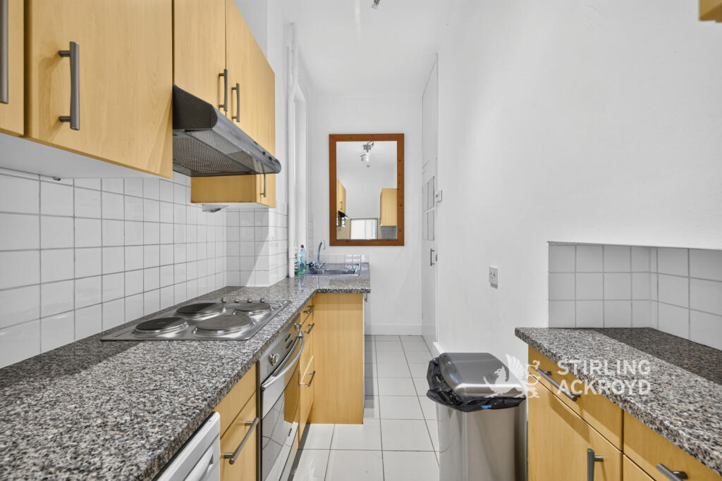 Apartment in London - More