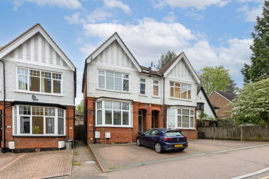 Main image of property: London Road, Sevenoaks TN13 1DJ