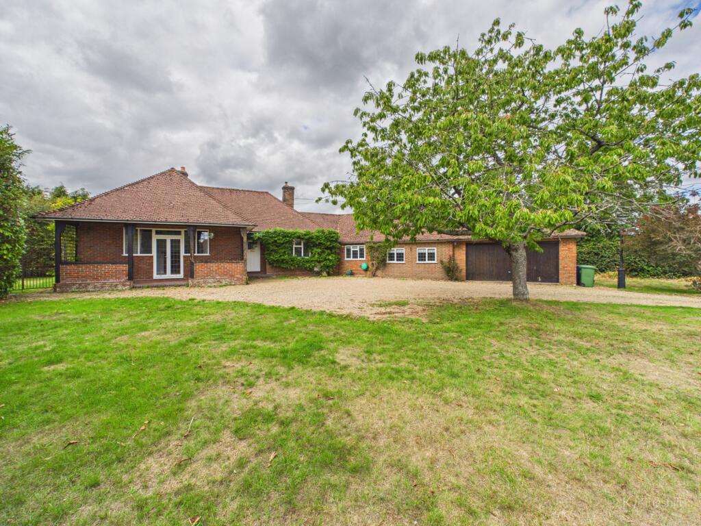 Main image of property: Missenden Road, Great Kingshill, HP15 6EB