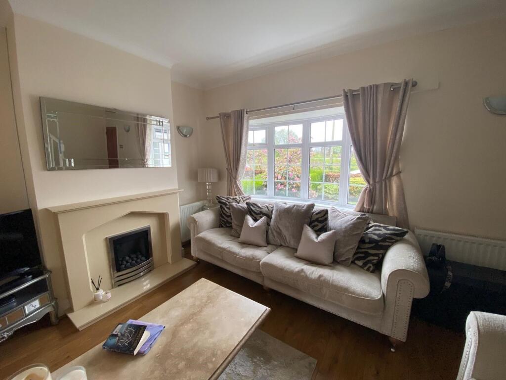 Ridgeway Road, Altrincham, WA15 7HA photo 4