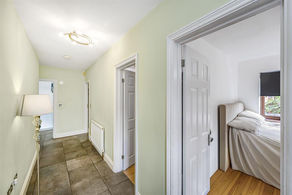 House in Ilford - View 5