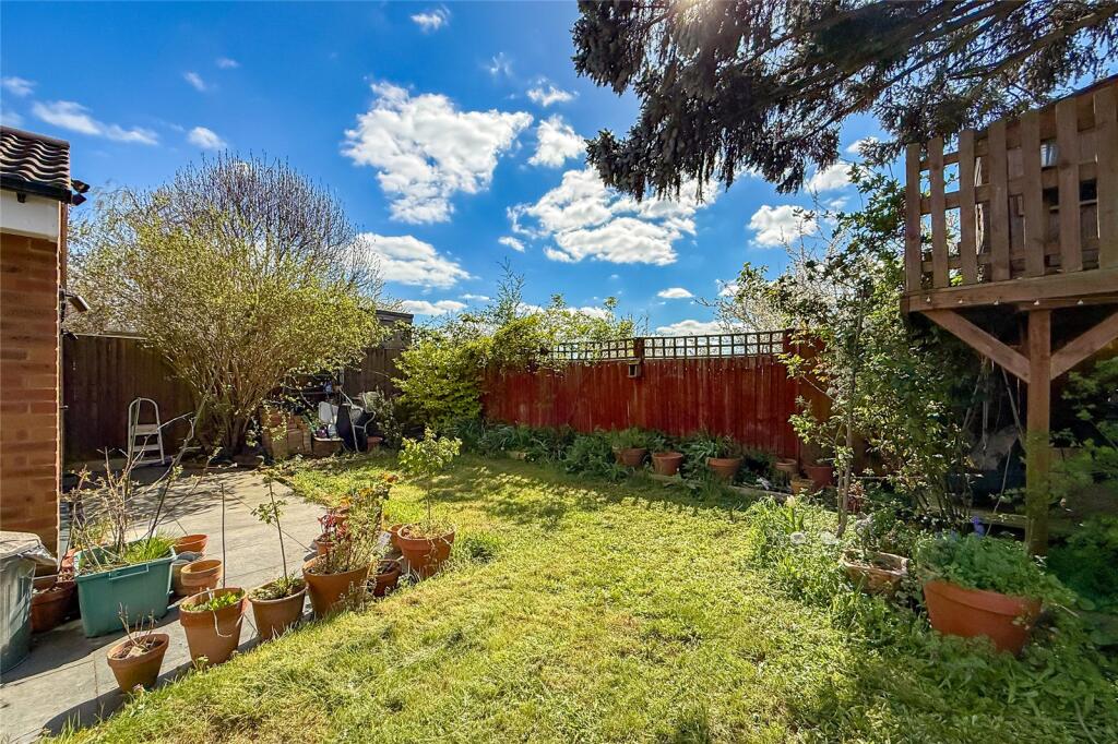 Additional image 29 of Magnolia Close, Park Street, St. Albans, Hertfordshire, AL2