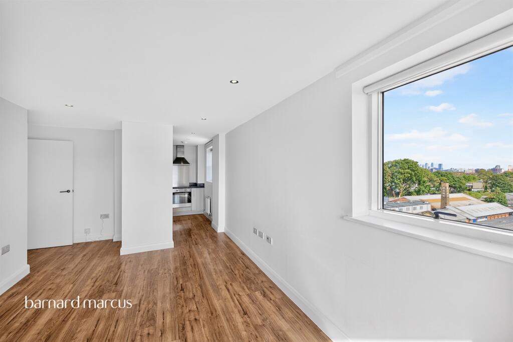 Apartment in London - View 4