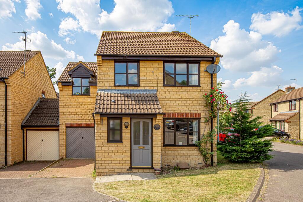 Main image of property: Ron Golding Close, Malmesbury, SN16