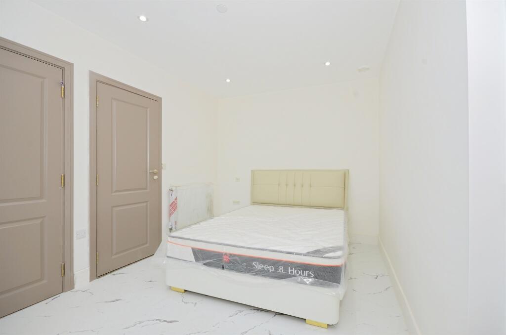 Bonnersfield Road, Harrow photo 2