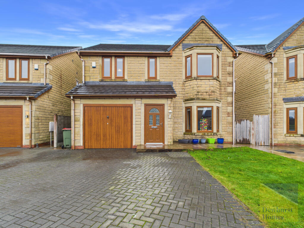 Main image of property: Keepers Chase,  Longridge, PR3