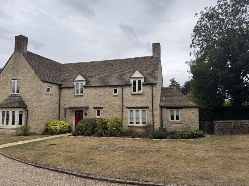 West Allcourt, Lechlade photo 4