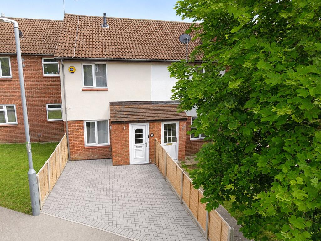 Main image of property: Gainsborough Drive, Houghton Regis, Dunstable, Bedfordshire, LU5