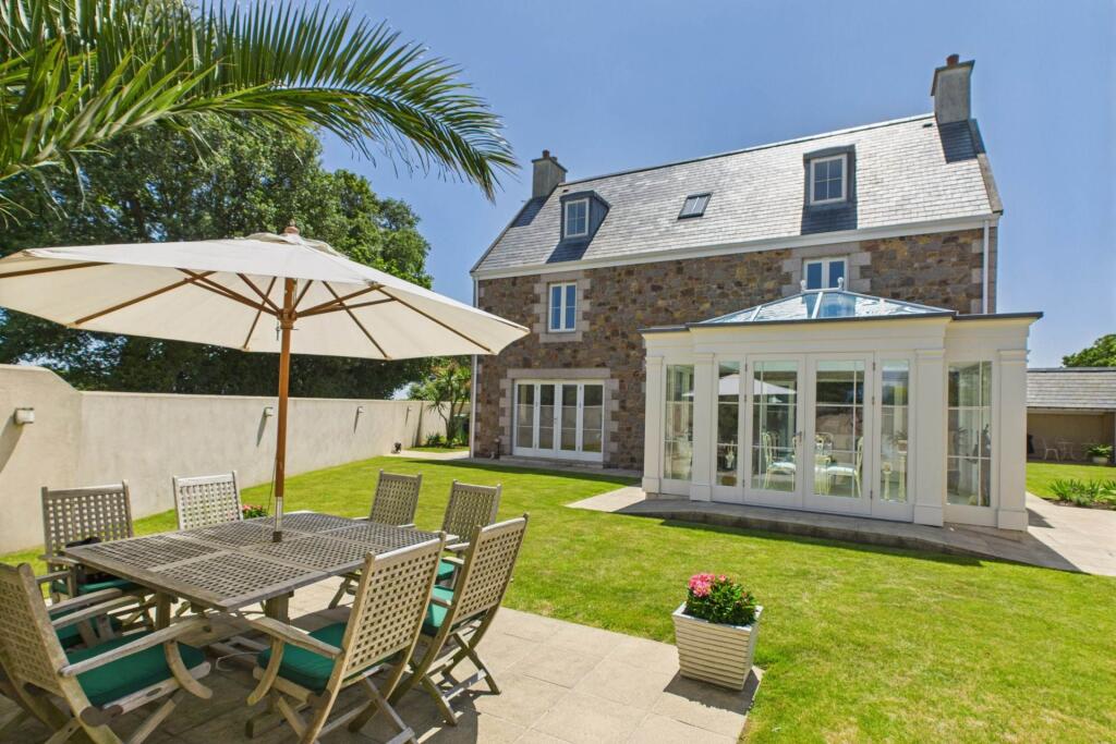 Main image of property: La Route Des Hetres, St Peter