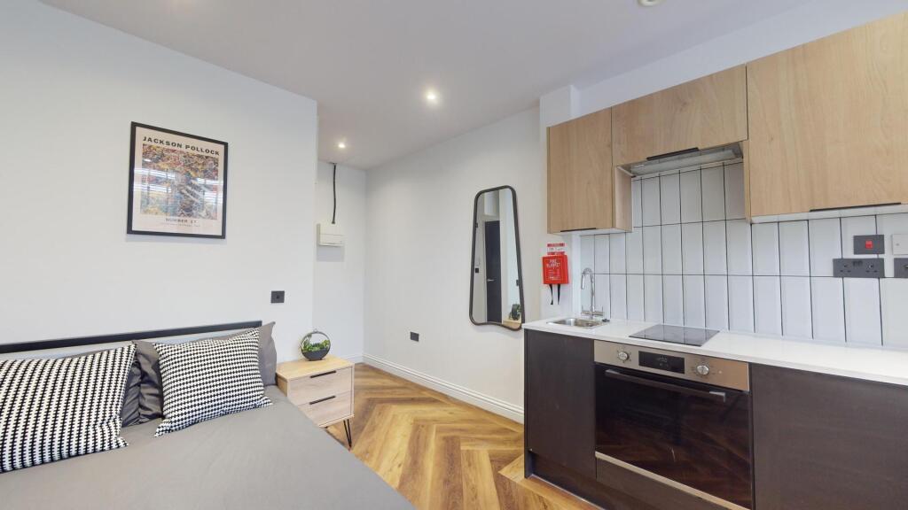 Main image of property: Thurloe Street, Manchester