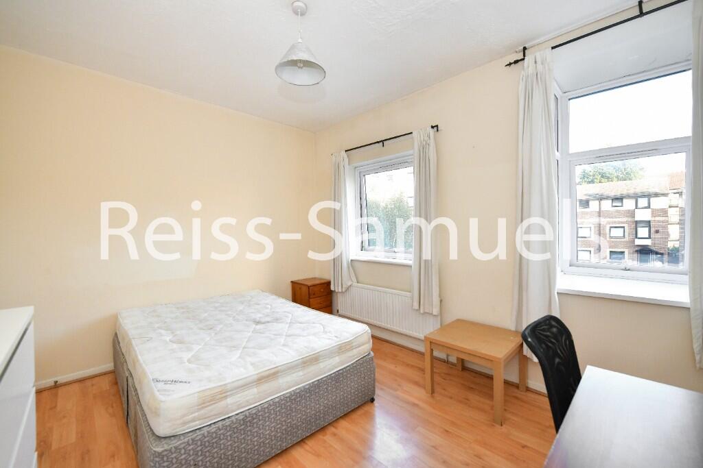 5 bedroom end of terrace house for rent