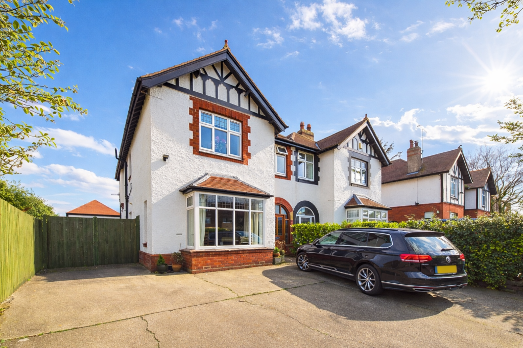 Main image of property: Mayfield Road, Whitby, YO21 1LT