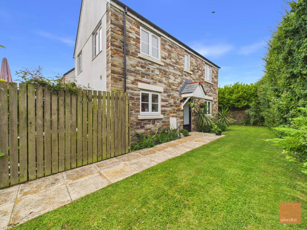 3-bed detached on Wheal Albert Road, Goonhavern, Truro, £365,000