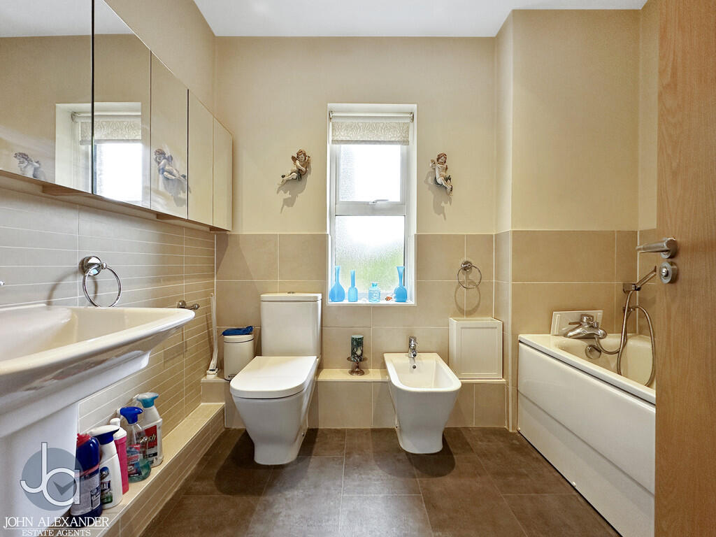 House in Colchester, Stanway - More