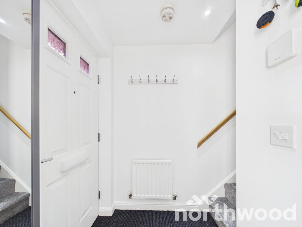 House in Tonbridge - More