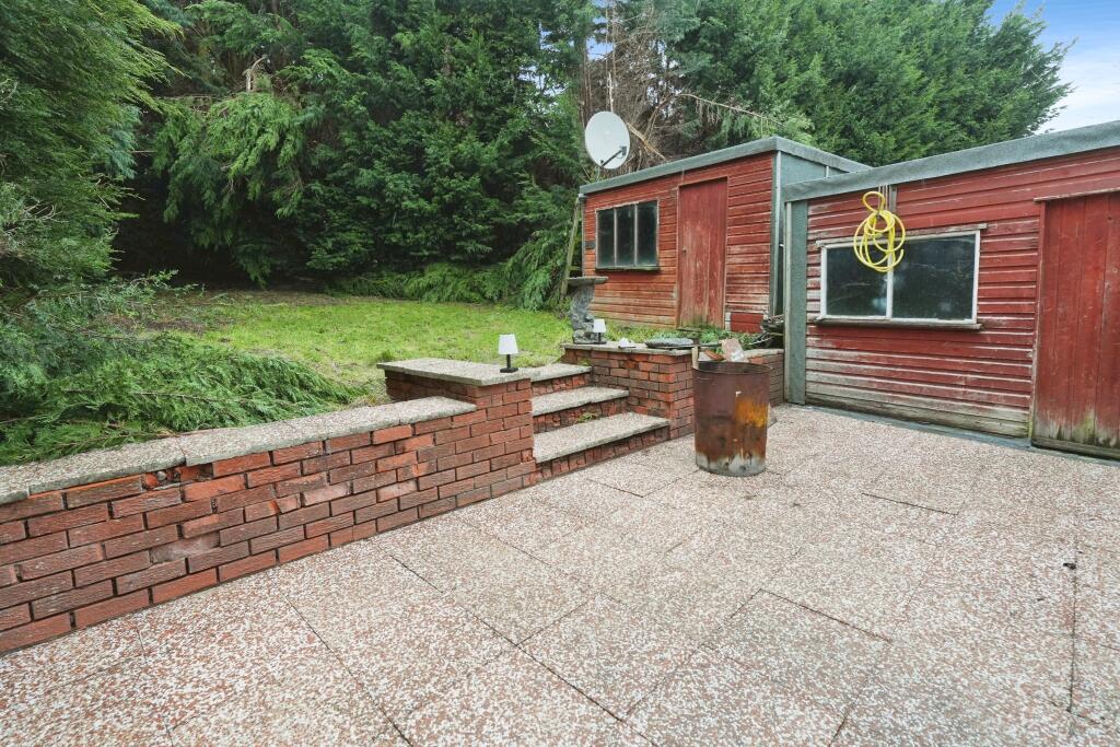 Additional image 14 of The Horseshoe, Oldbury, B68