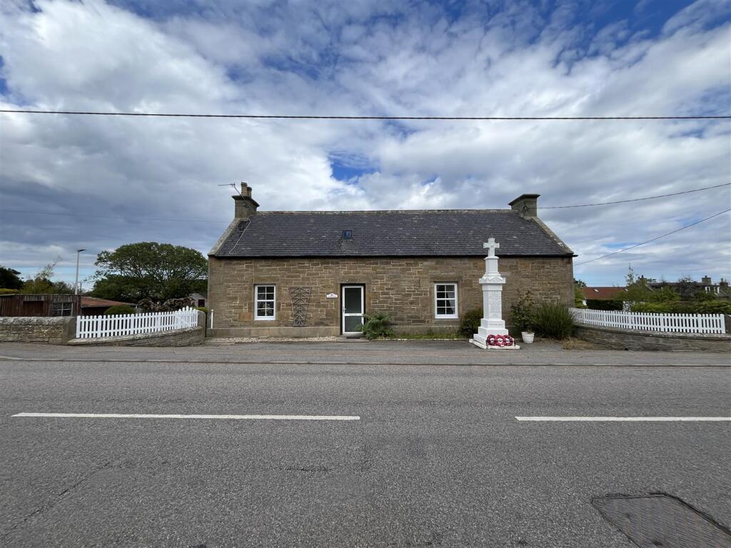 Main image of property: Arncott, Cummingston, IV30 5XY