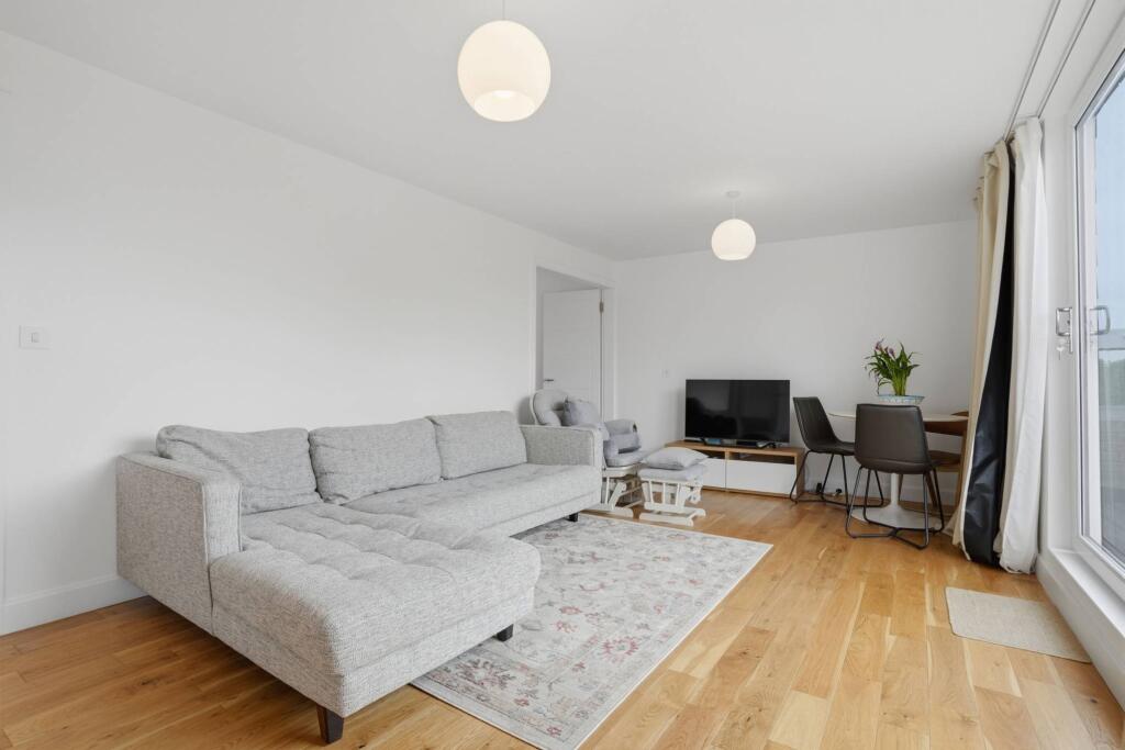 4T Fair A Far, Edinburgh, EH4 6QD photo 4