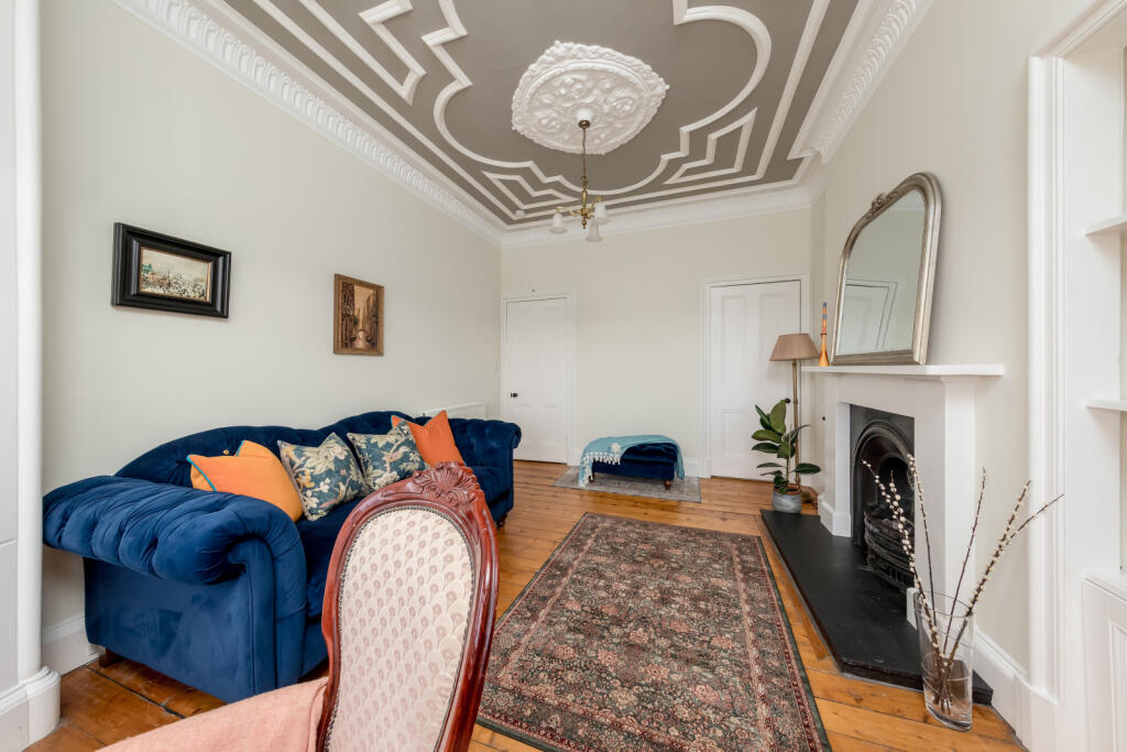 Apartment in Edinburgh - View 5