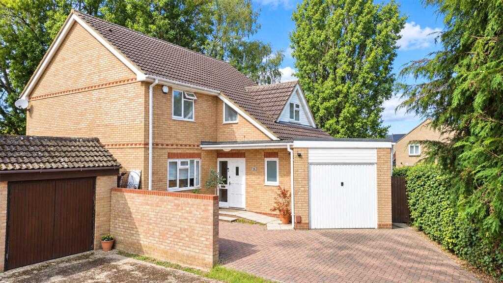 Main image of property: Carston Grove, Calcot, Reading, Berkshire, RG31