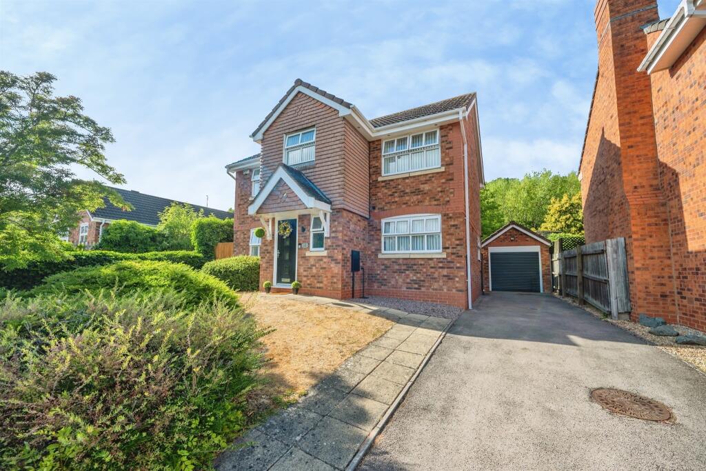 Main image of property: Fernwood Close, Redditch