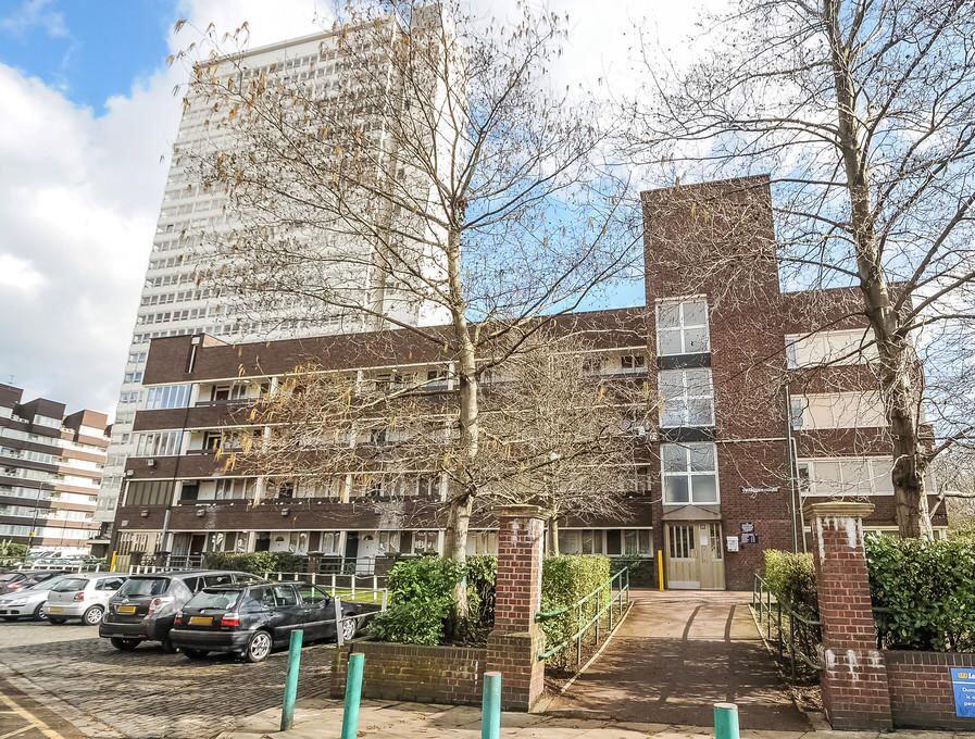 Main image of property: Flat 20 Gransden House, London, SE8 3QL