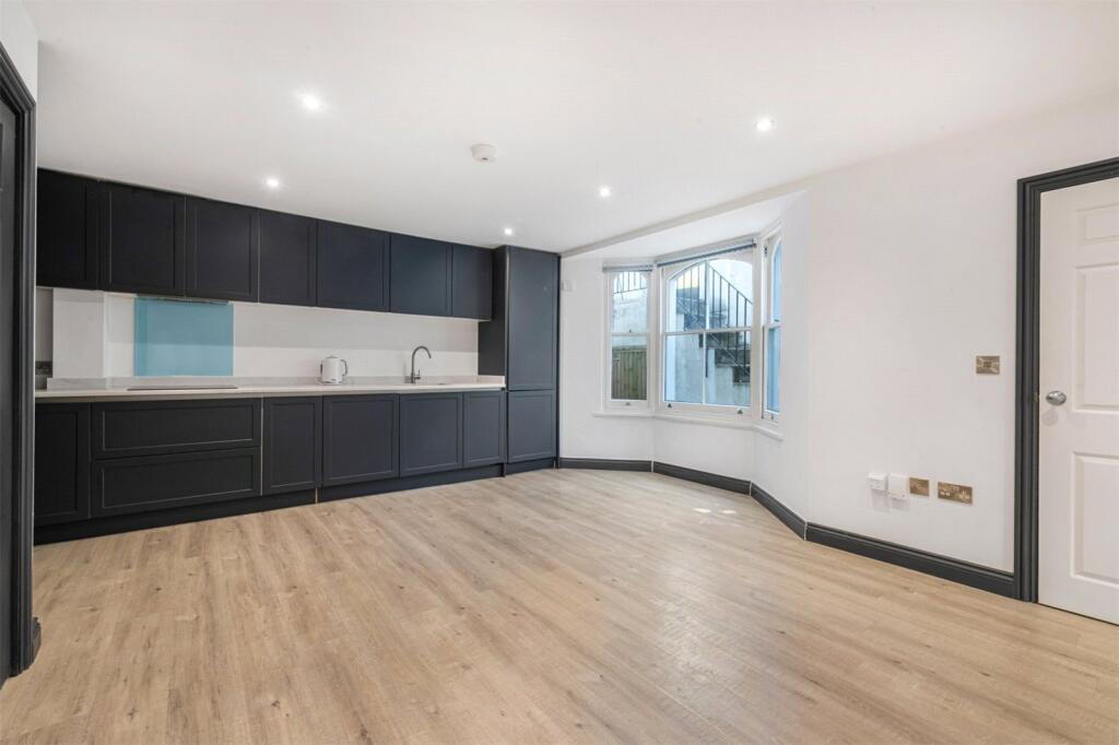 Apartment in Brighton, West Hill, Round Hill - View 2