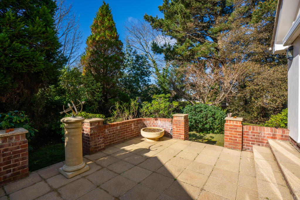 Additional image 18 of Avalon, Evening Hill, Poole, Dorset, BH14
