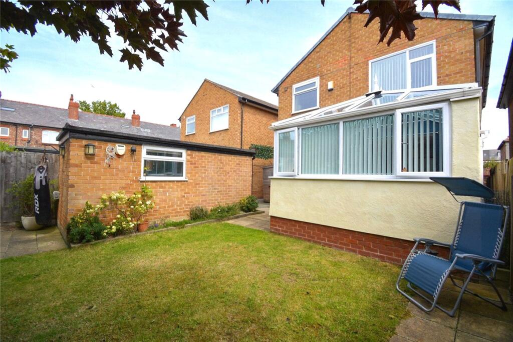 House in Wallasey, Liscard - View 3