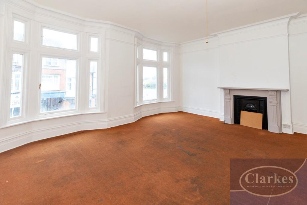 Queens Road, Bournemouth, Dorset photo 2