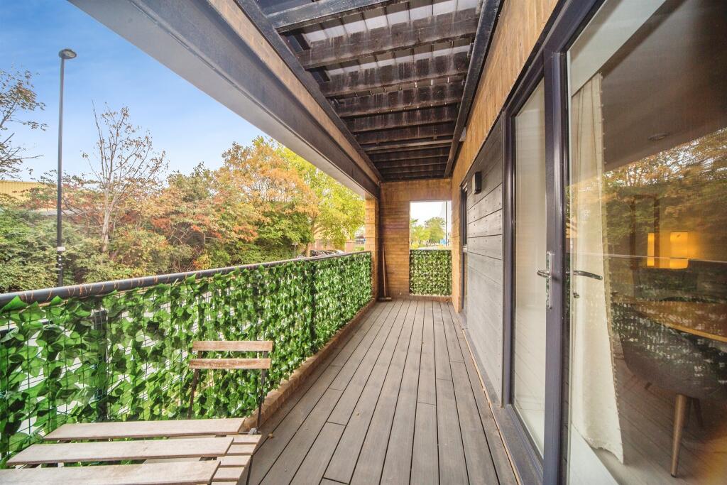 Apartment in Southampton - More