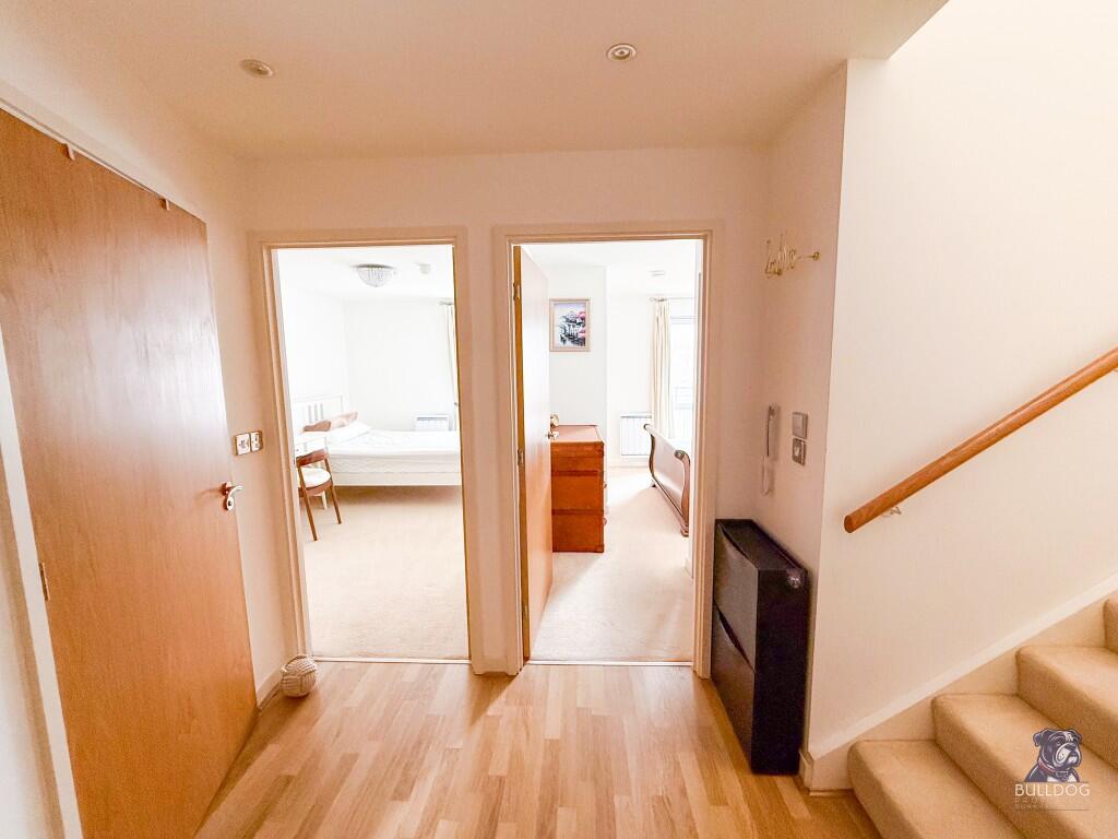 Apartment in Portsmouth - More
