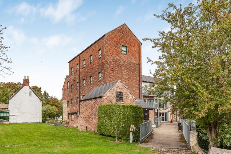 Apartment in Oxford - View 3
