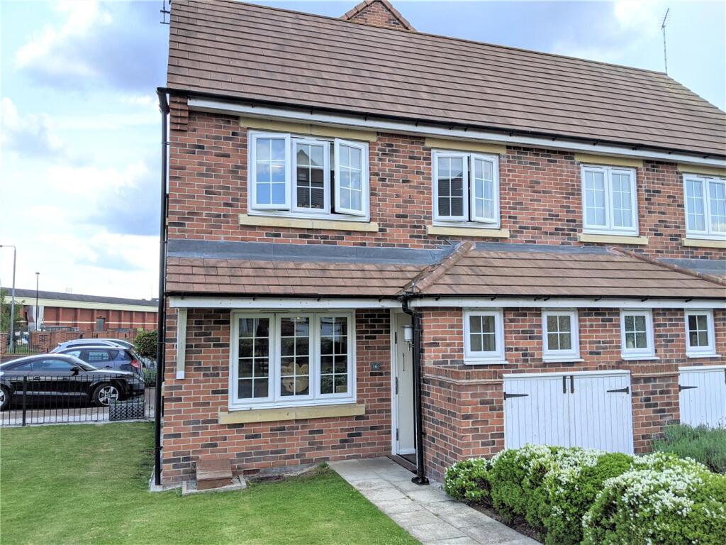 Main image of property: River View, Trent Lane, Newark, NG24