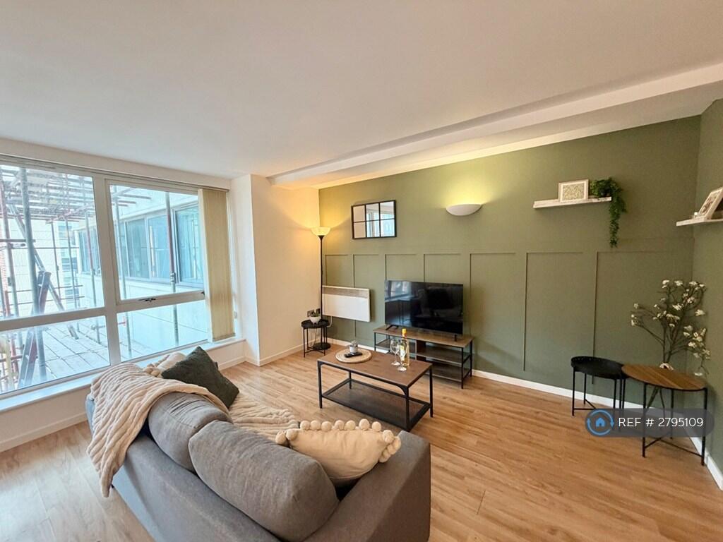 Apartment in Nottingham, Nottinghamshire - More