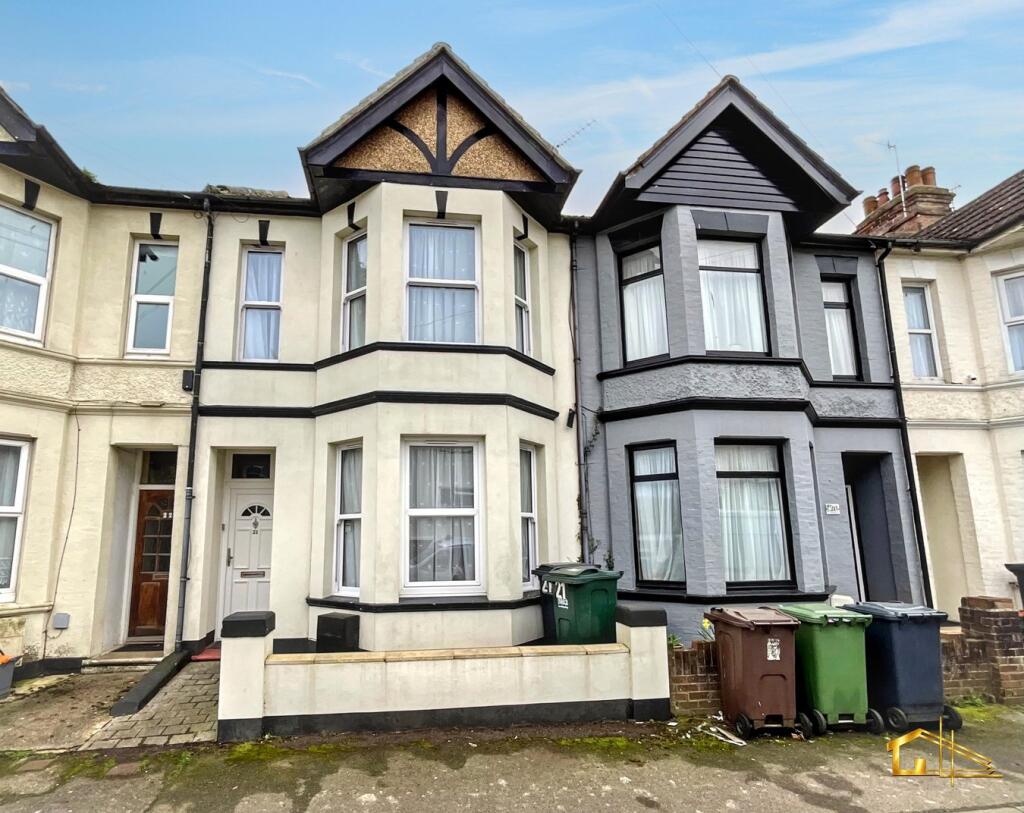 3-bed terraced on Preston Road, Bexhill-on-Sea, TN39, £240,000