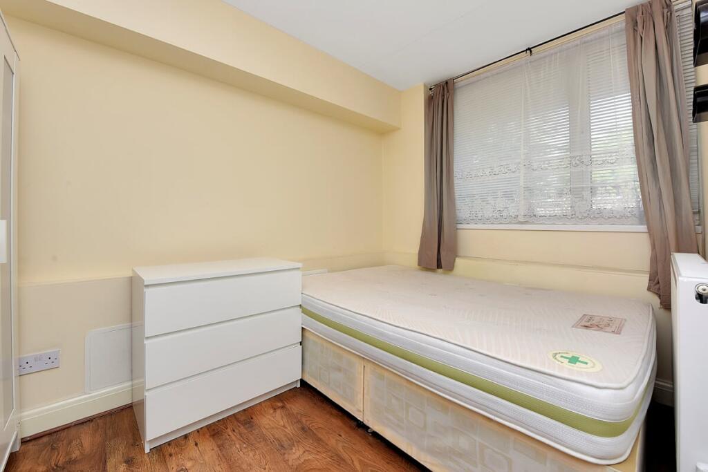 4 bedroom terraced house for rent